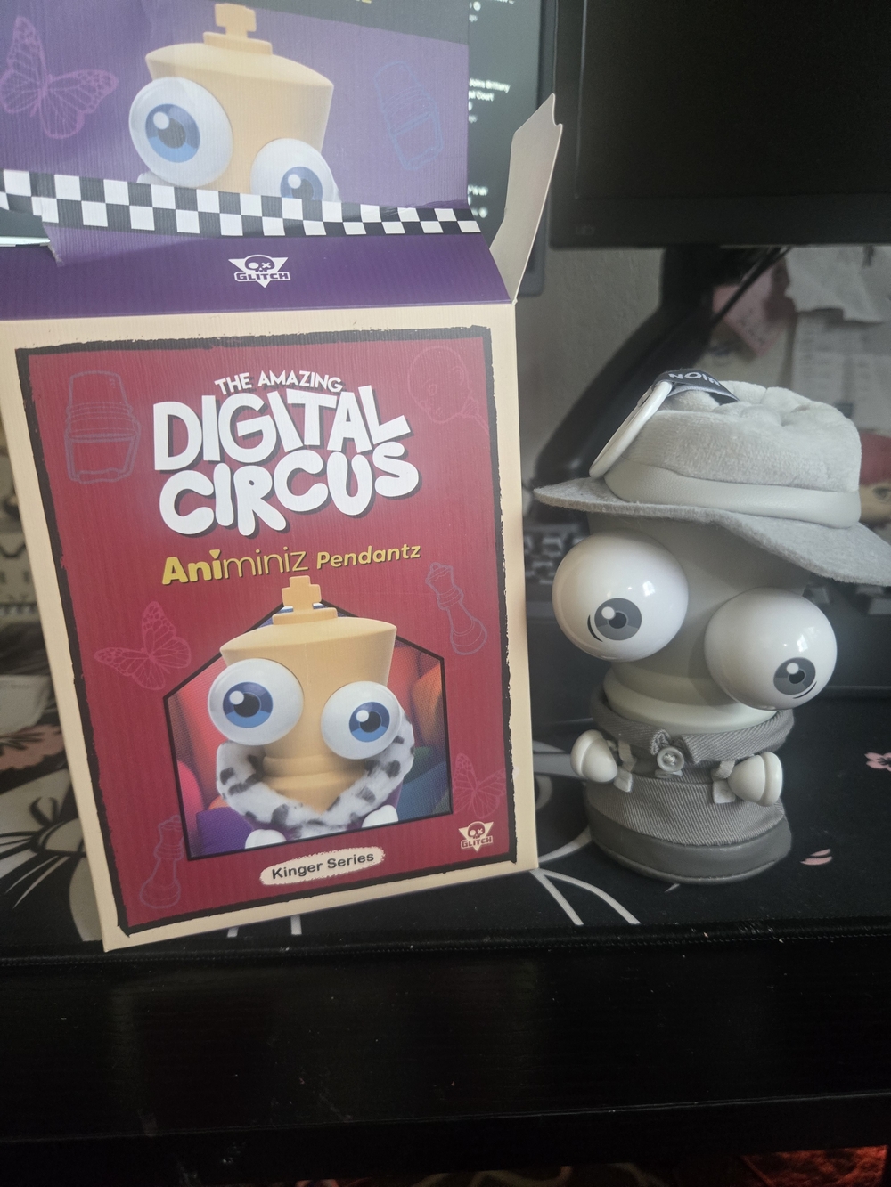 The Amazing Digital Circus Animiniz Kinger Figure